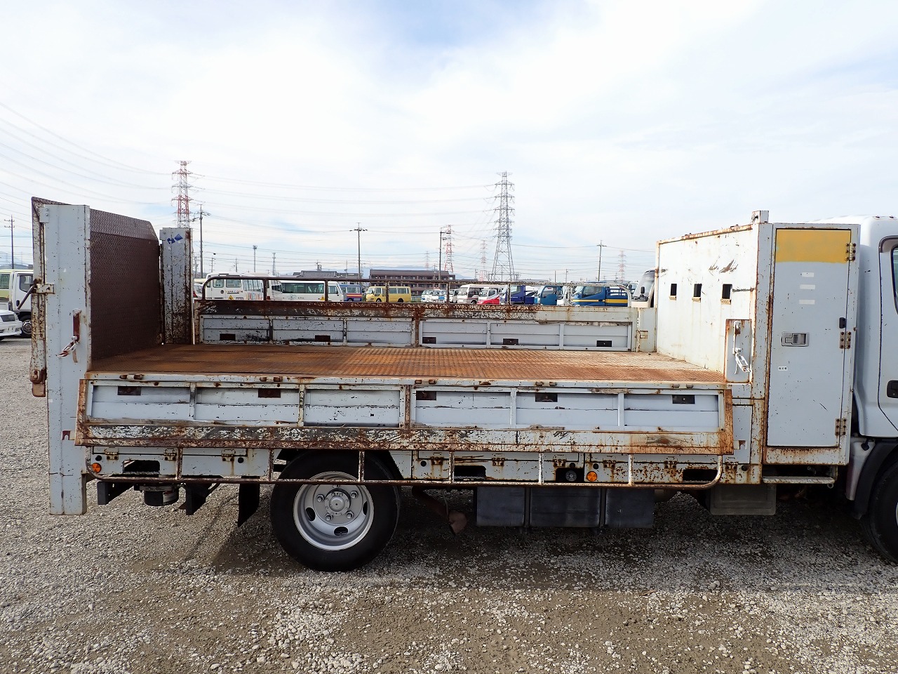 TOYOTA Dyna Truck