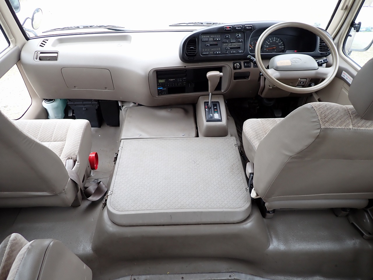 TOYOTA Coaster