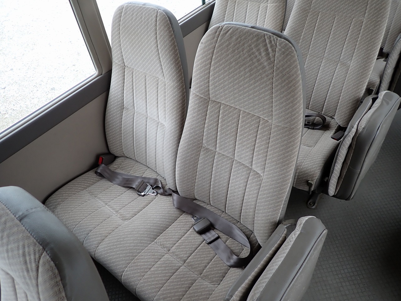 TOYOTA Coaster