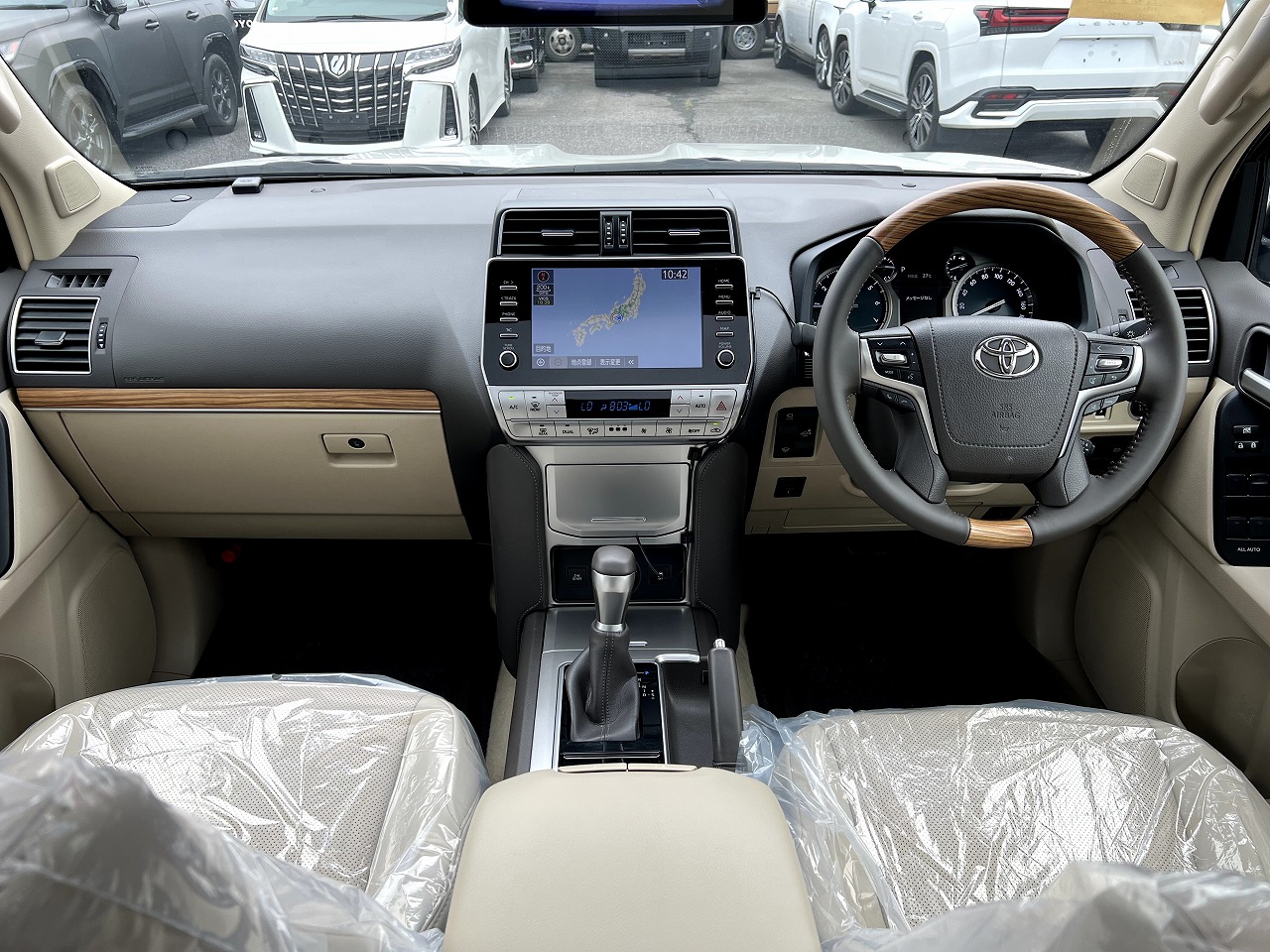 TOYOTA Land Cruiser Prado