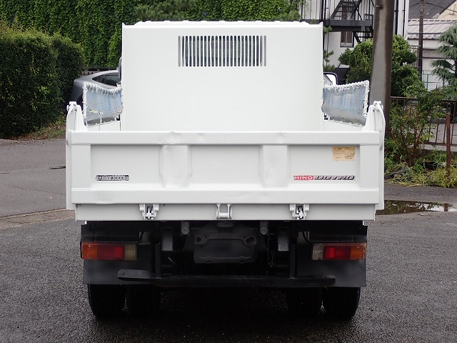 HINO Dutro