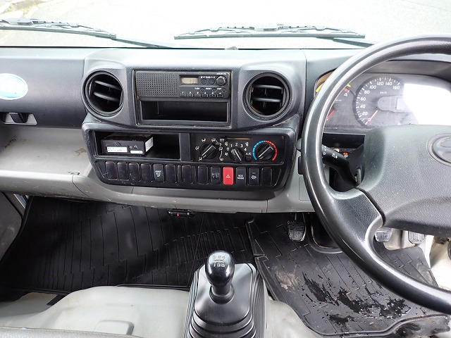 HINO Dutro