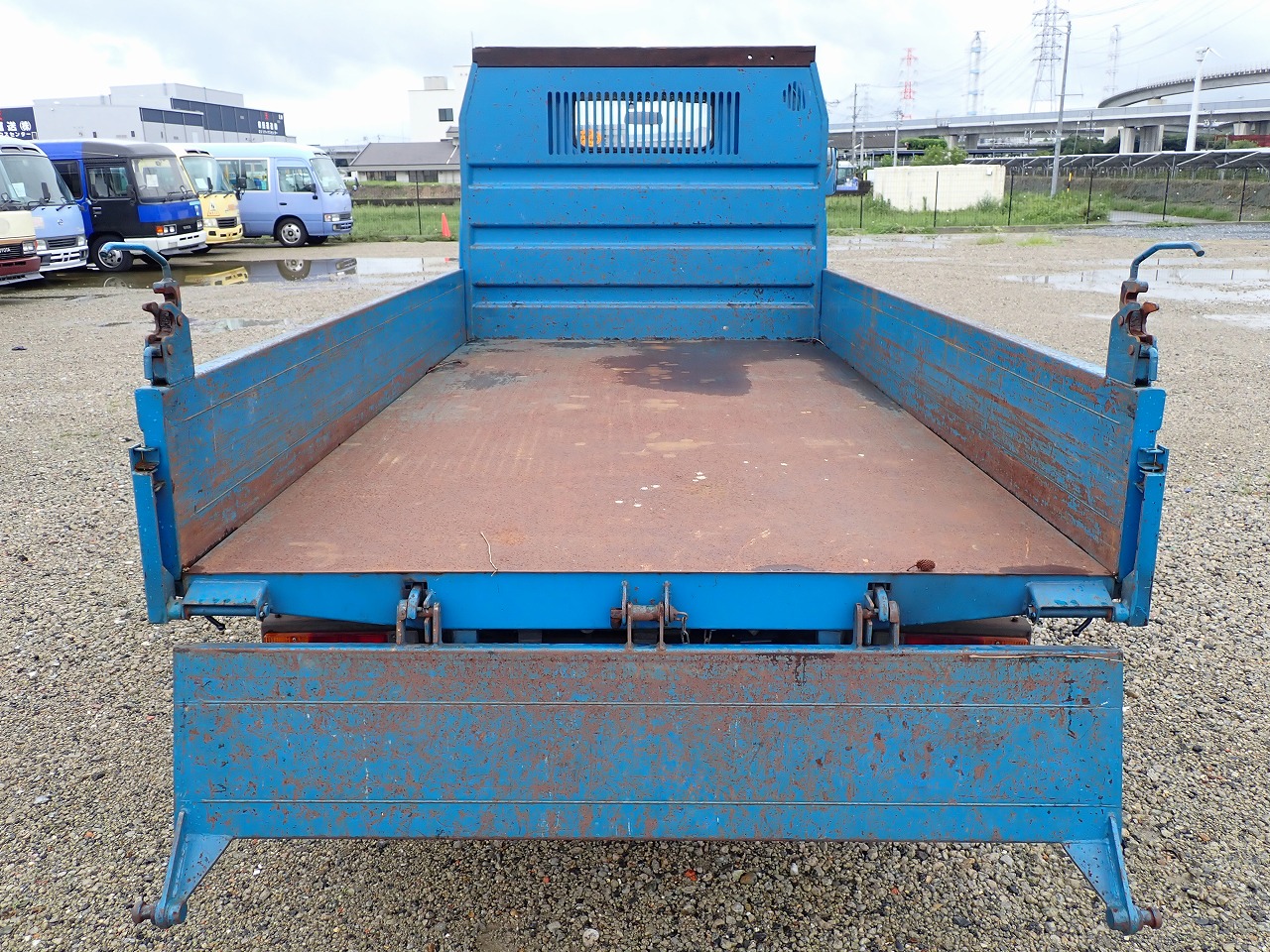 MITSUBISHI Canter