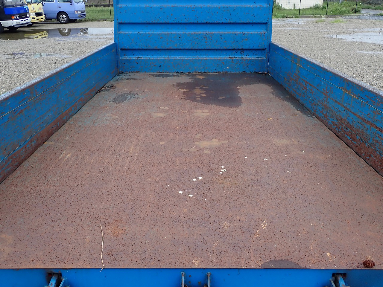 MITSUBISHI Canter