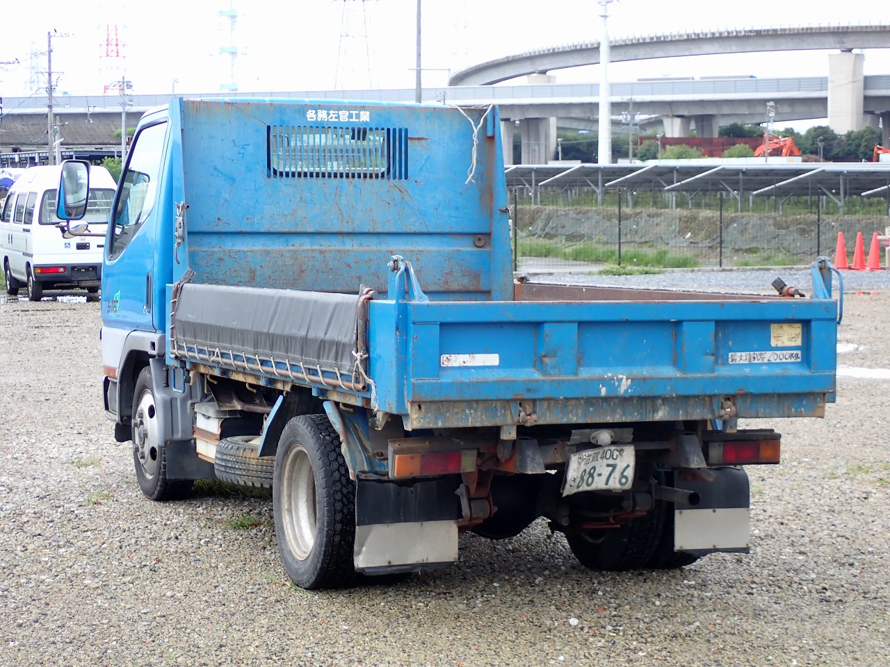 MITSUBISHI Canter