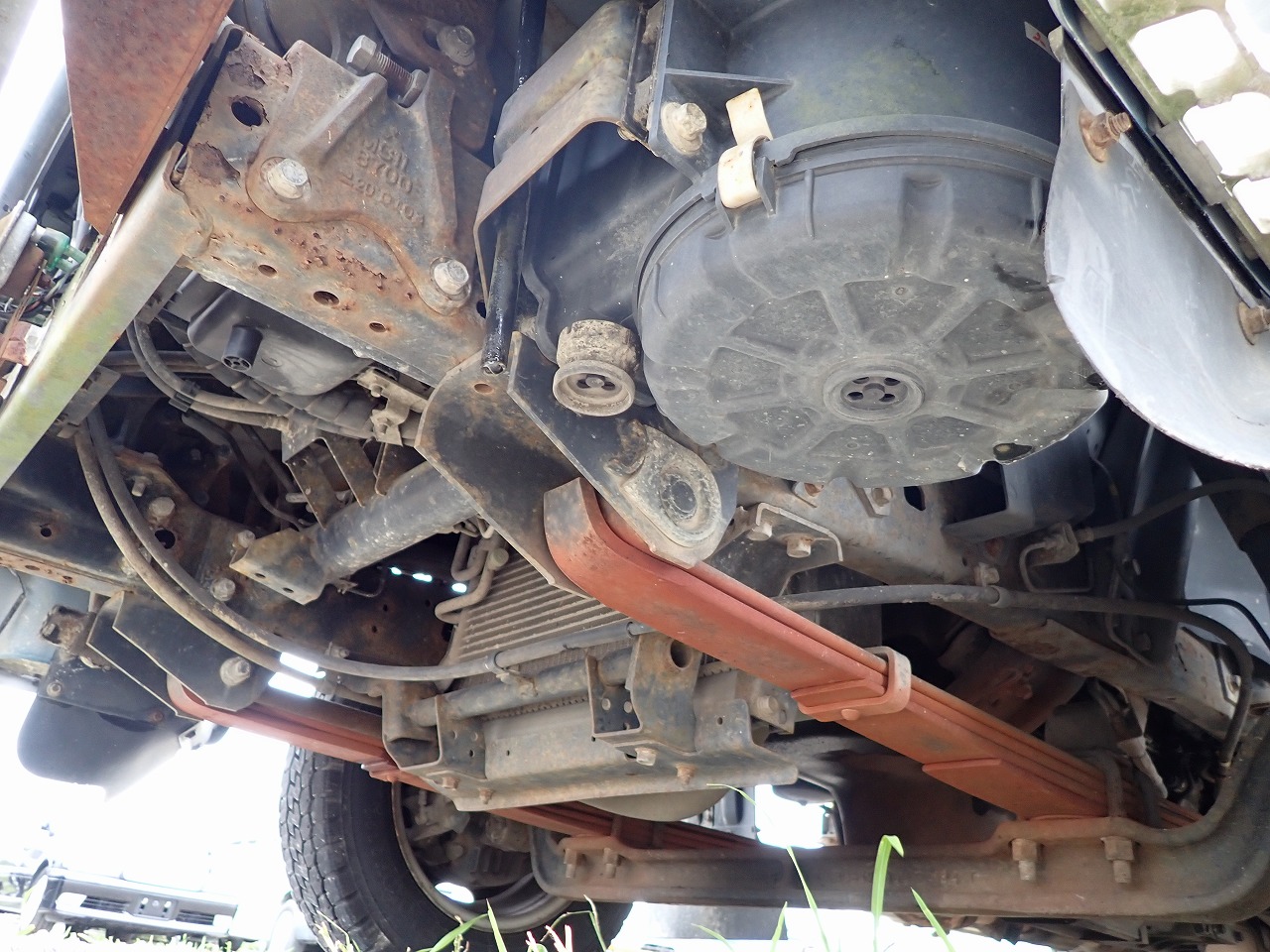 MITSUBISHI Canter