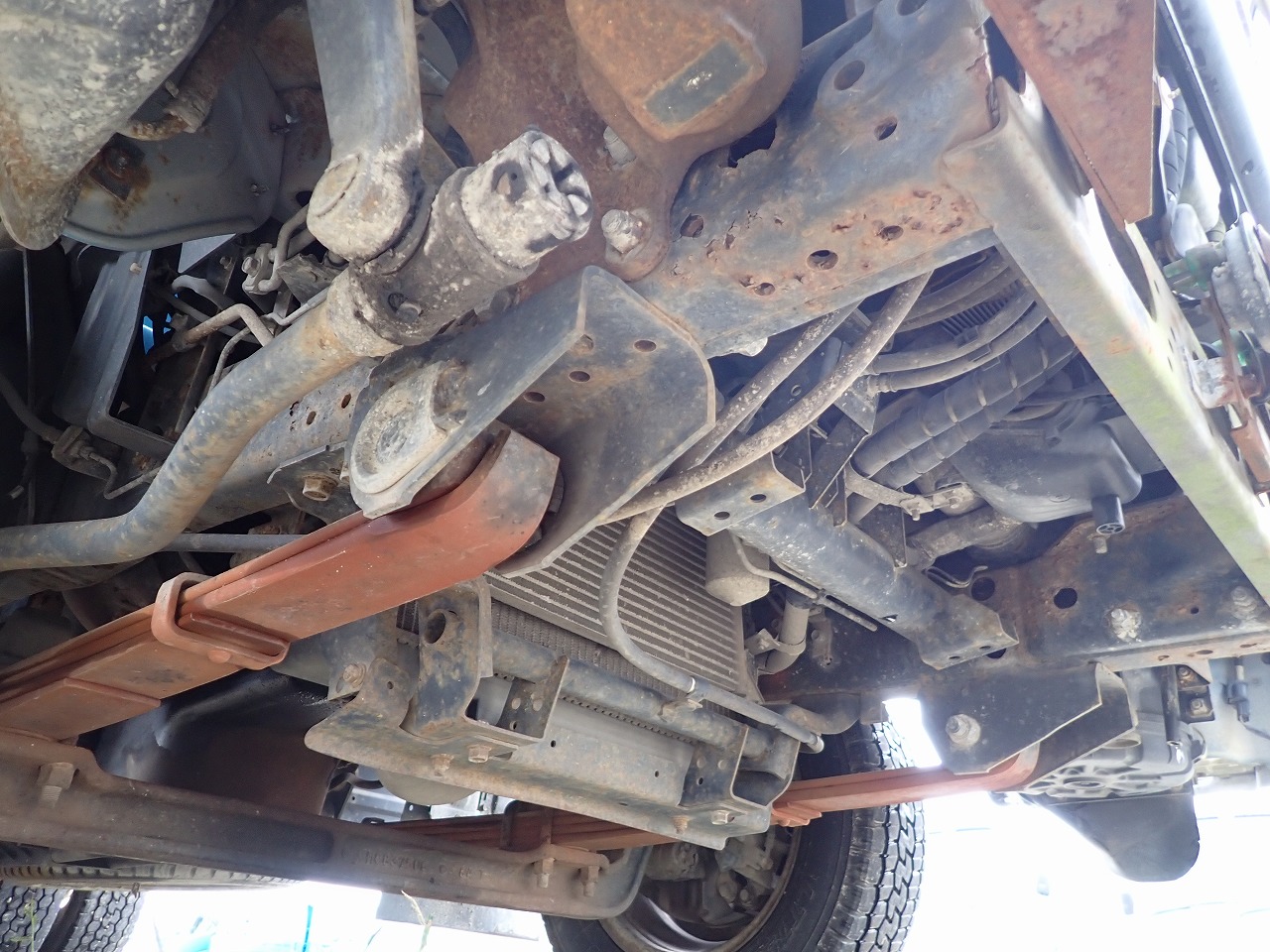 MITSUBISHI Canter