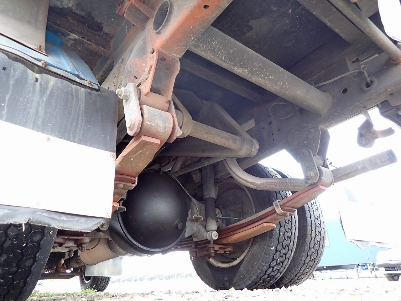 MITSUBISHI Canter