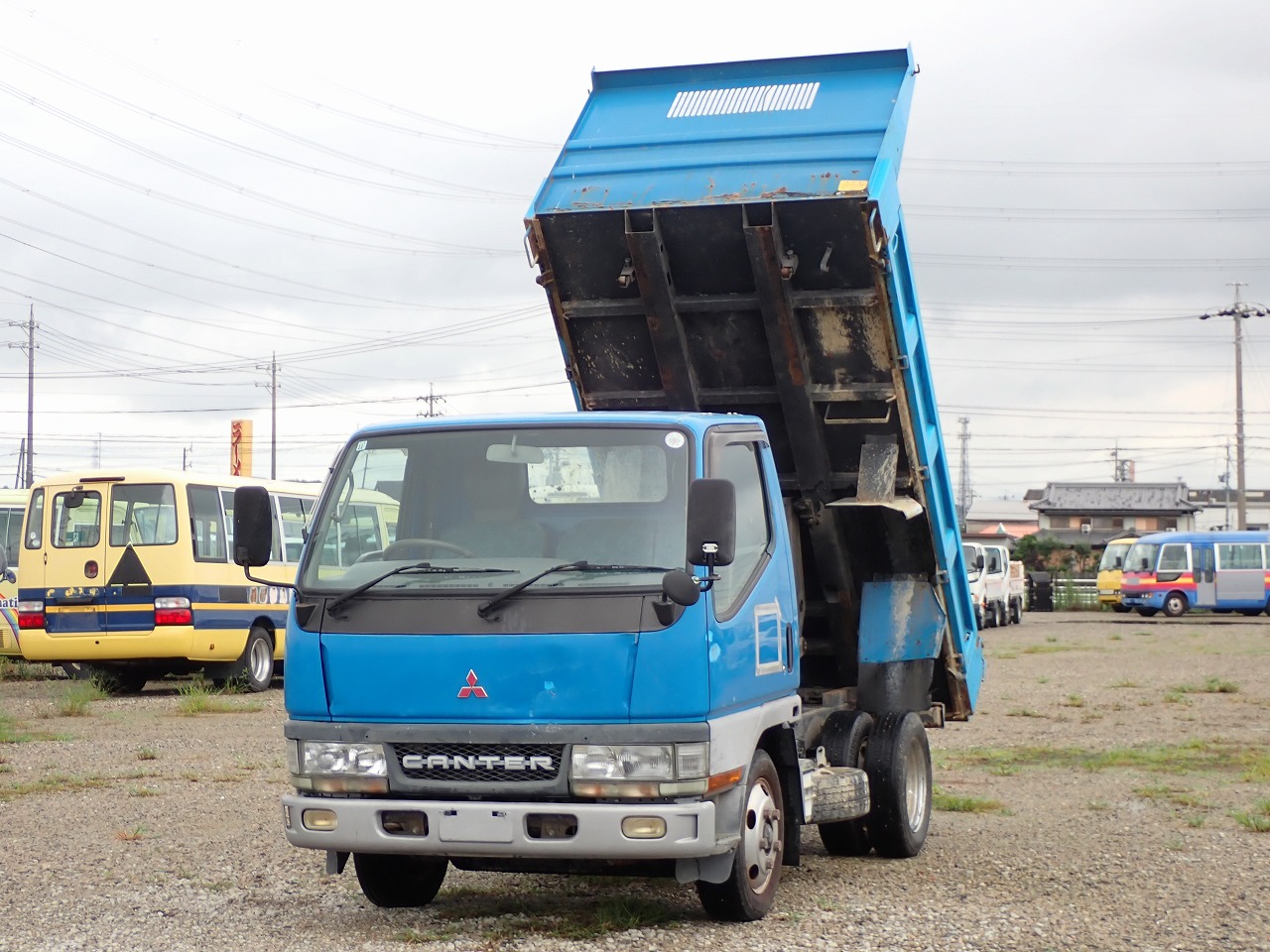 MITSUBISHI Canter