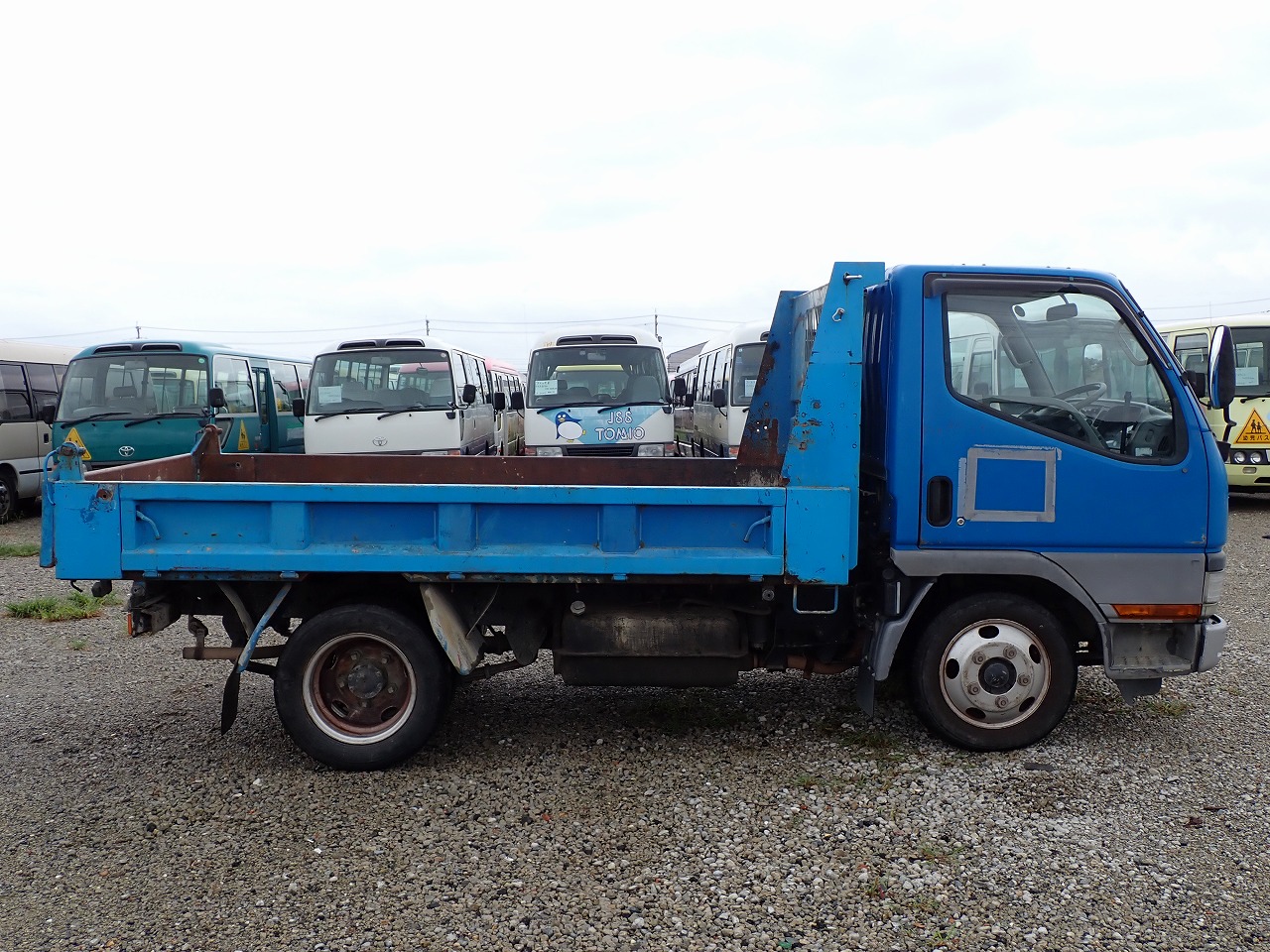 MITSUBISHI Canter