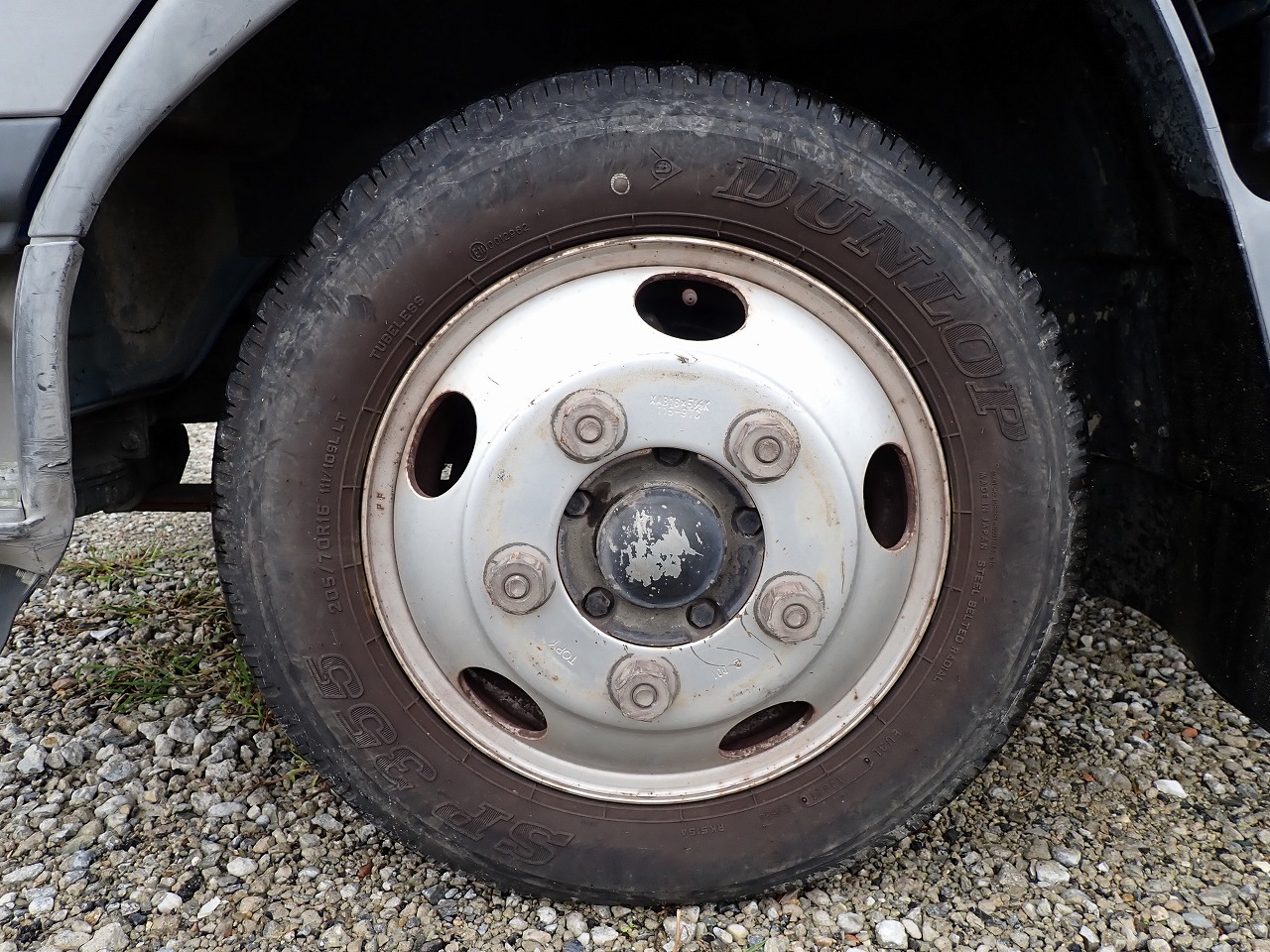 MITSUBISHI Canter
