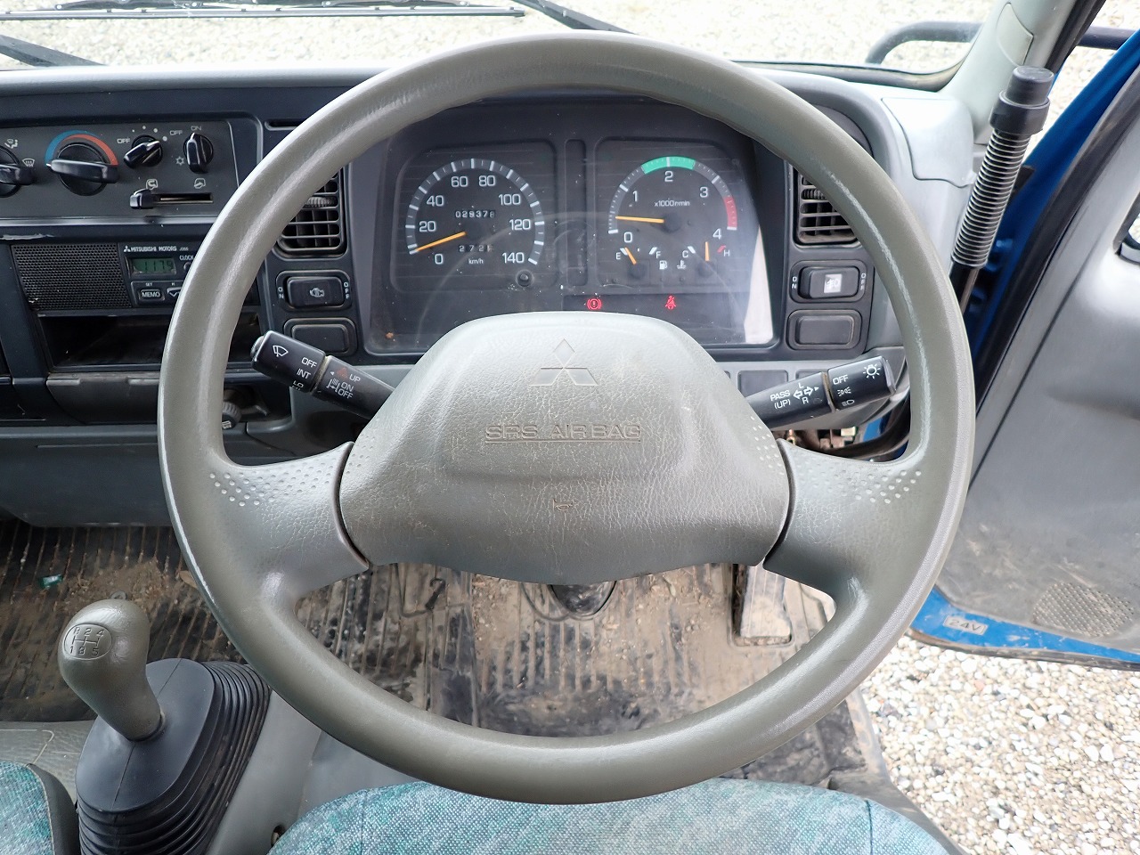 MITSUBISHI Canter