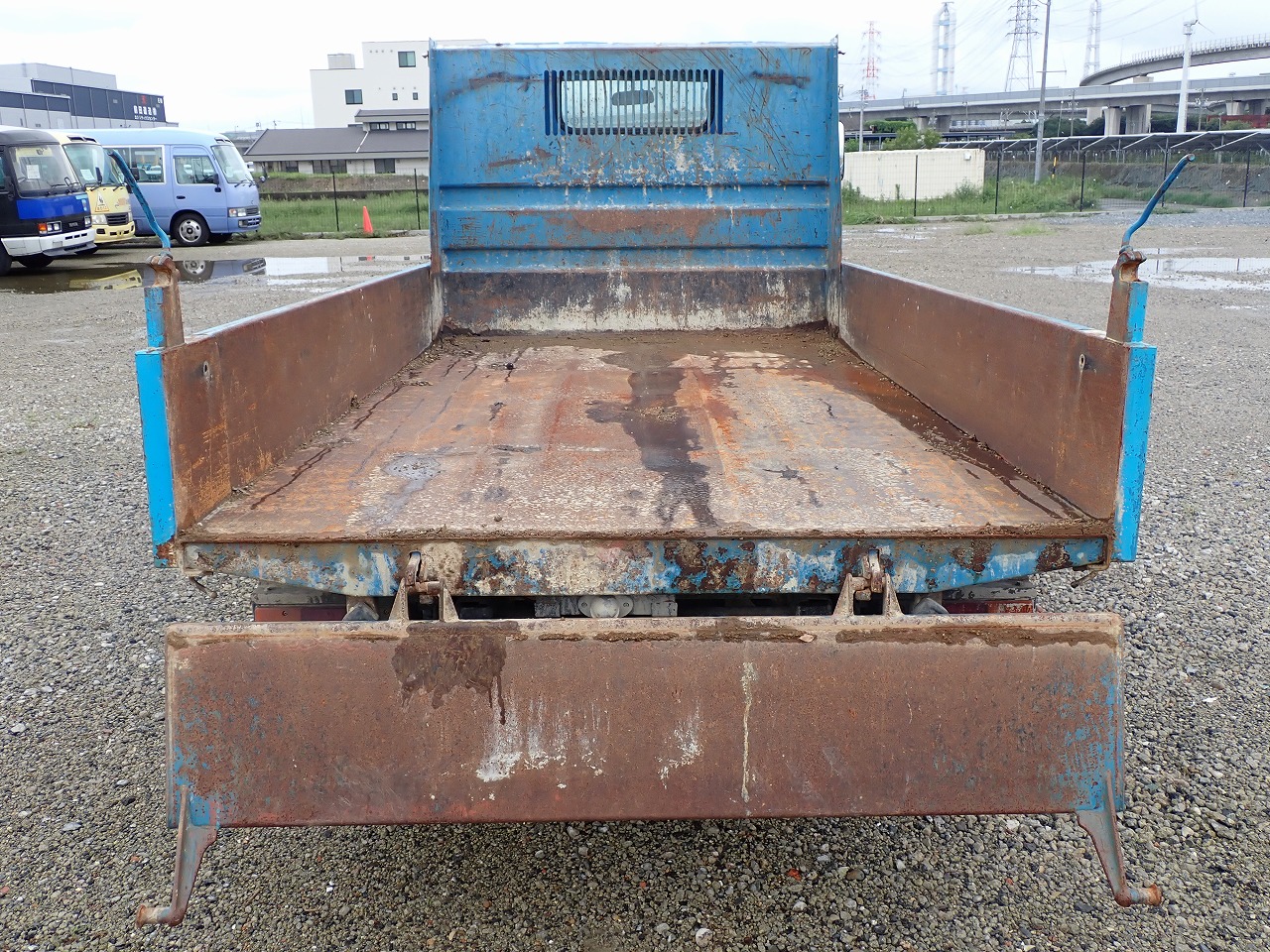 MITSUBISHI Canter