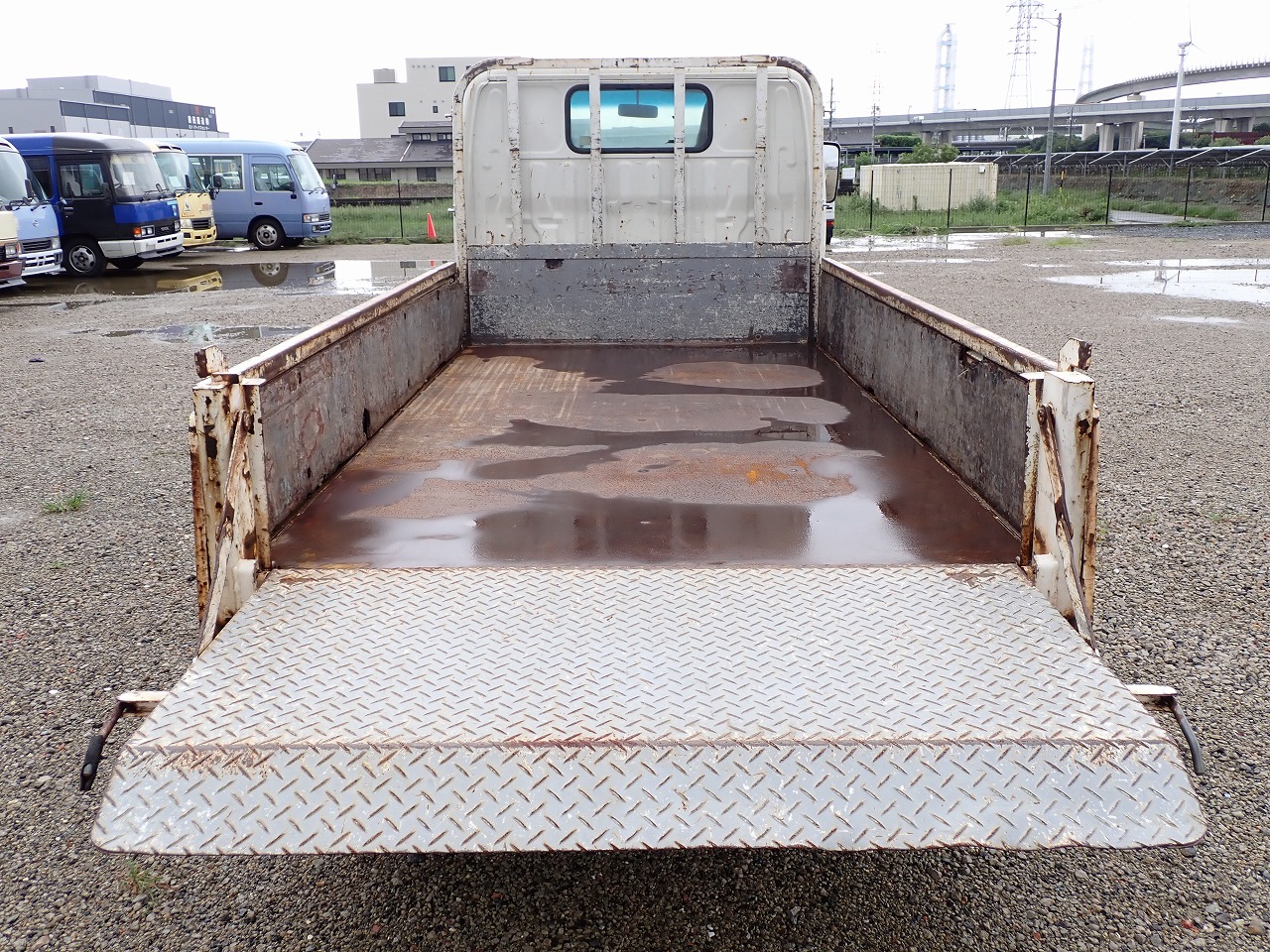 TOYOTA Dyna Truck