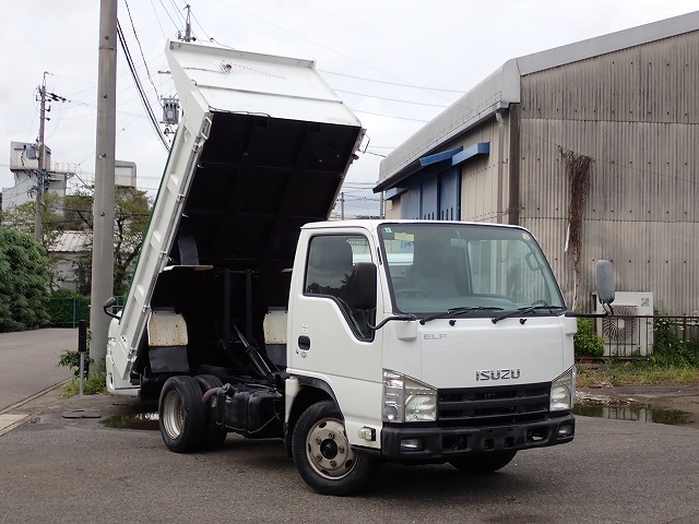 ISUZU Elf Truck