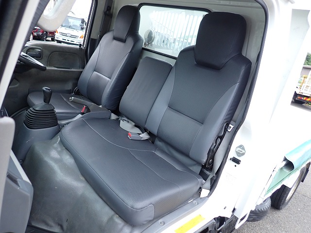 ISUZU Elf Truck