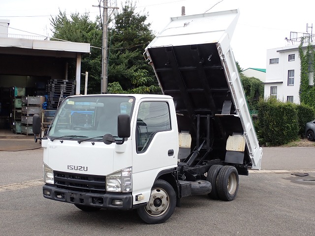 ISUZU Elf Truck