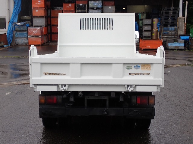 ISUZU Elf Truck