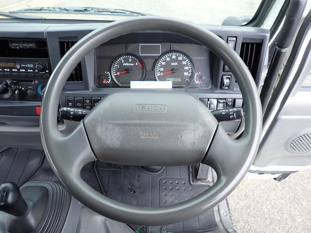 ISUZU Elf Truck