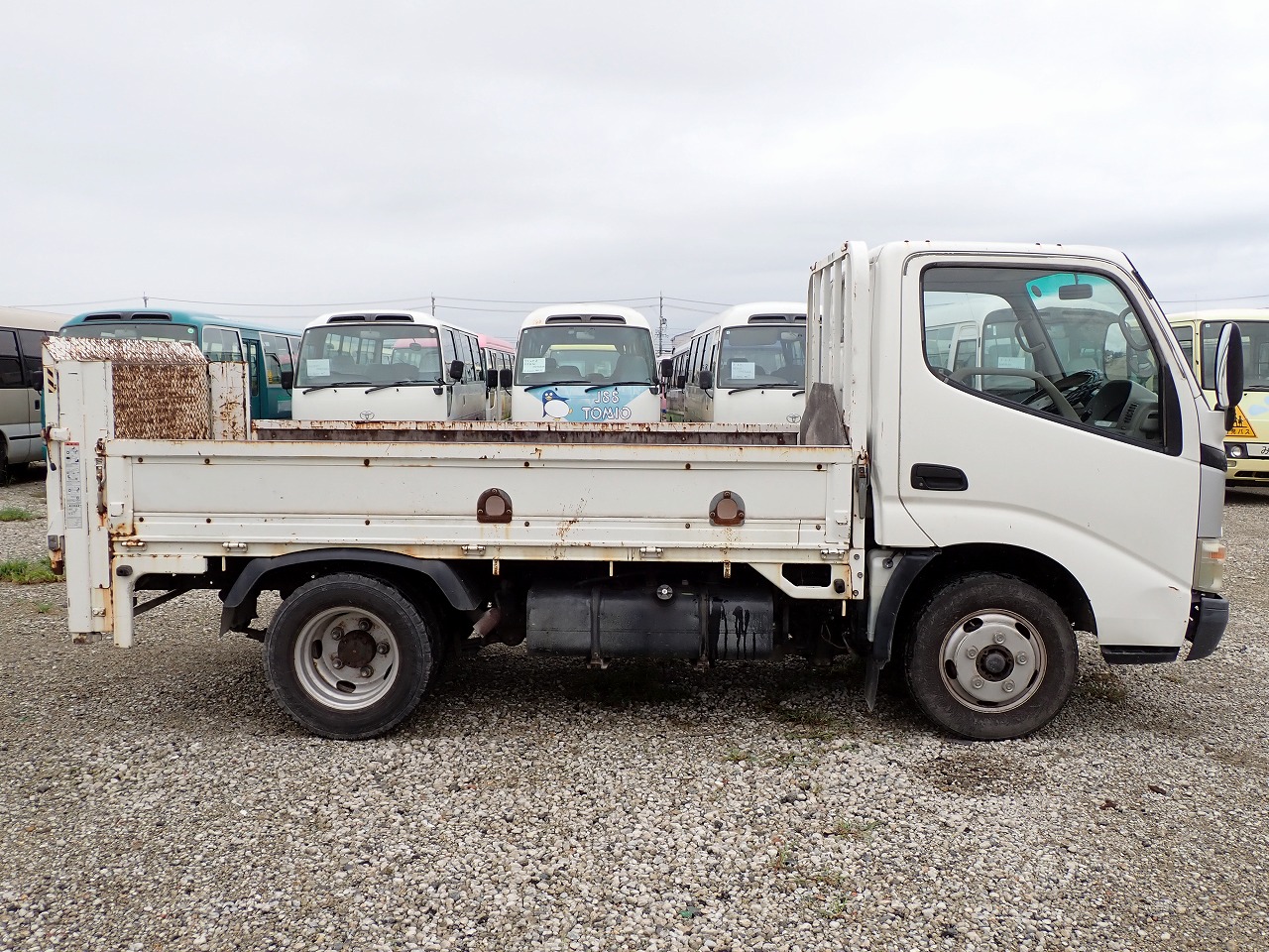 HINO Dutro