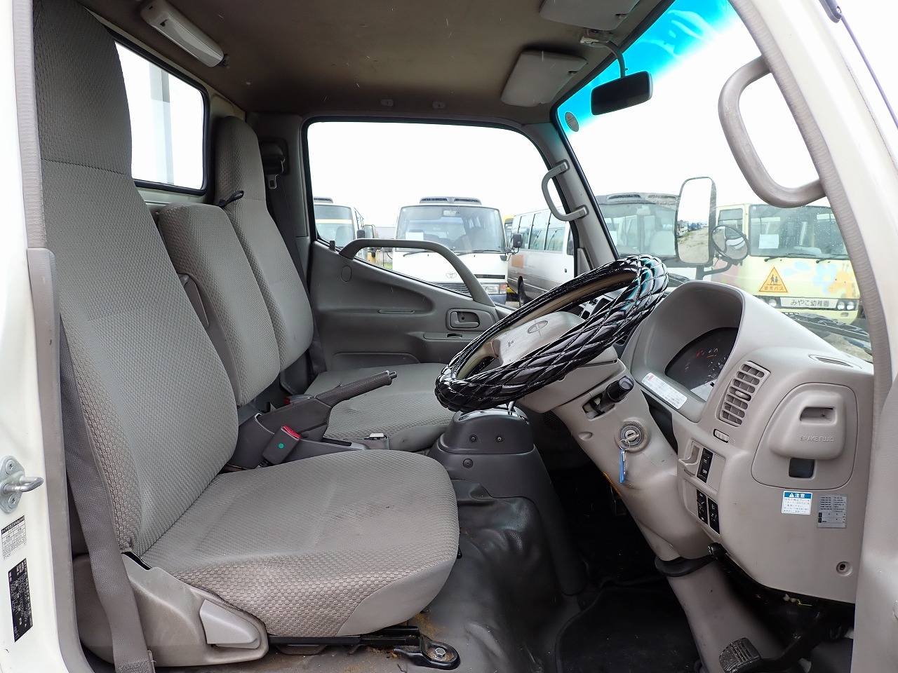 HINO Dutro