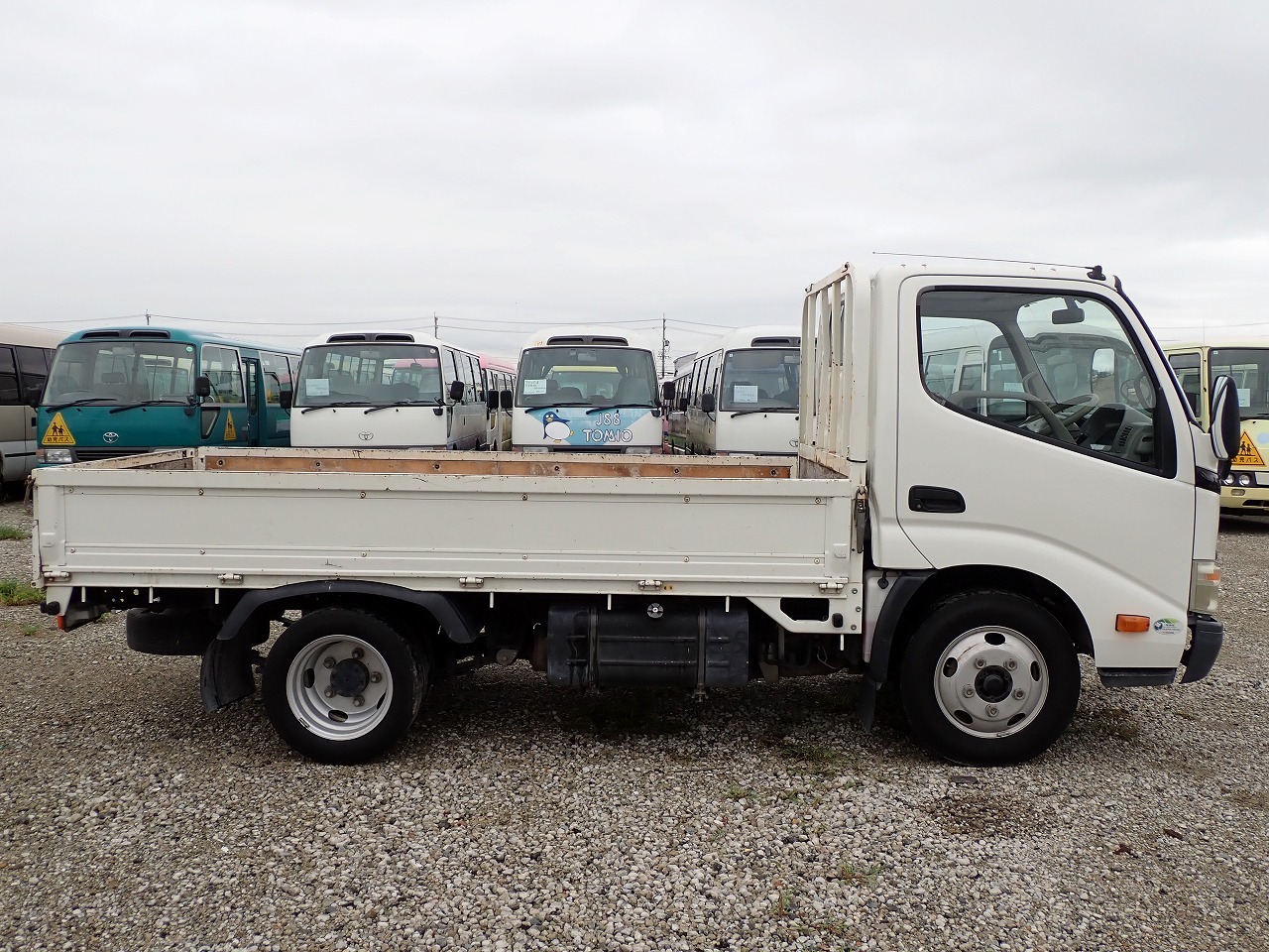 HINO Dutro