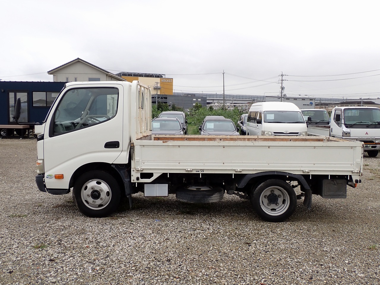 HINO Dutro
