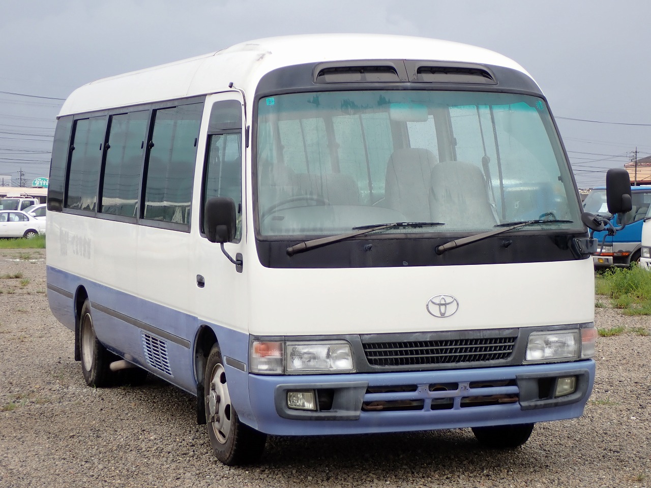 TOYOTA Coaster