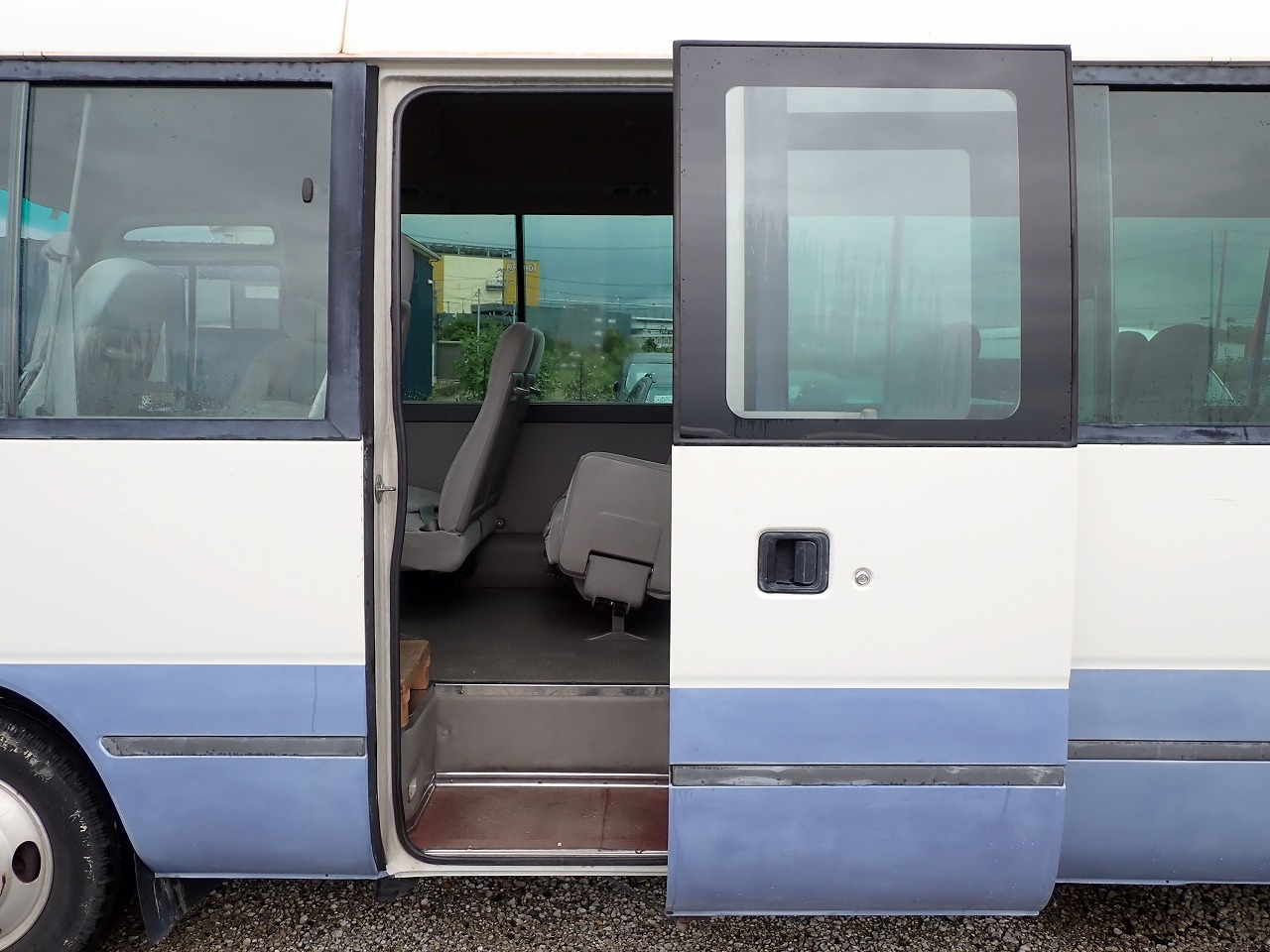 TOYOTA Coaster