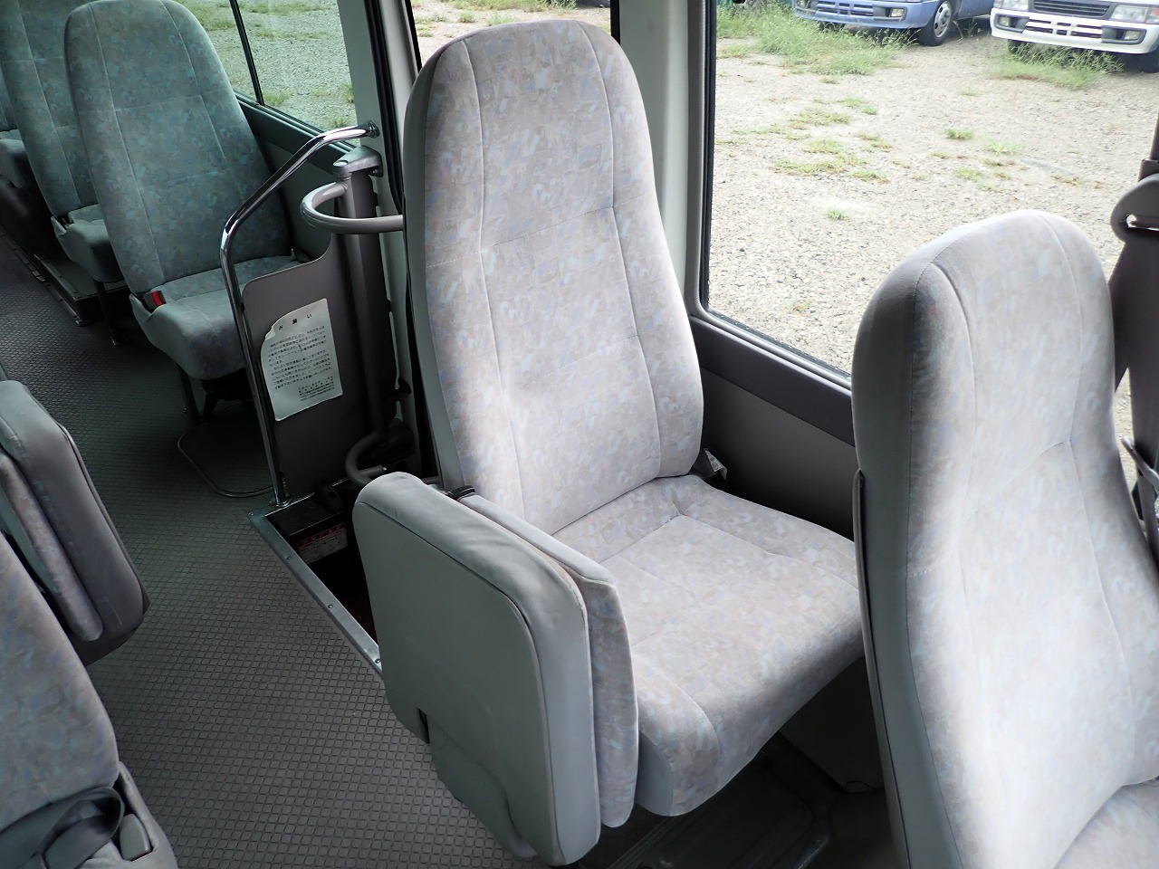 TOYOTA Coaster