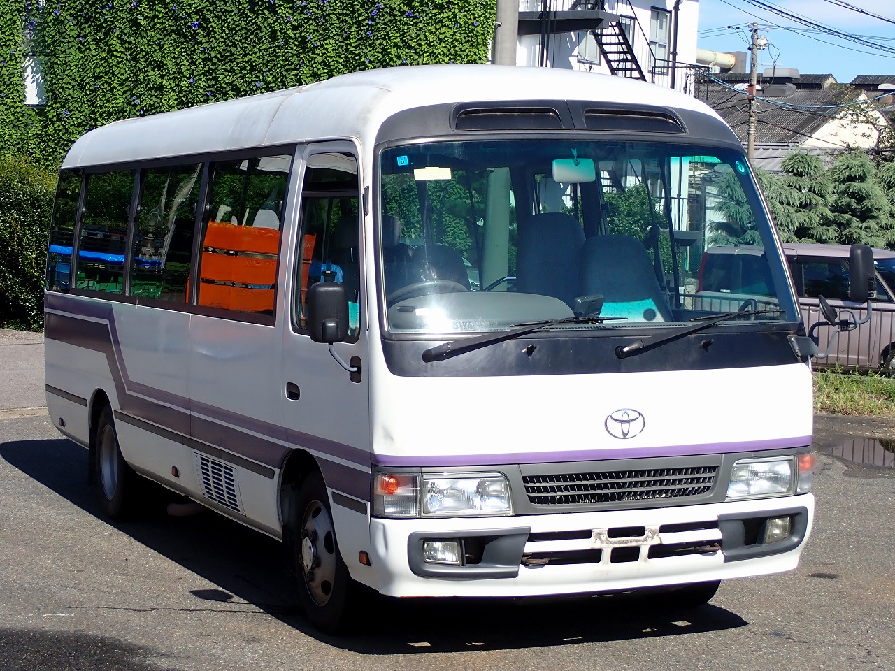 TOYOTA Coaster
