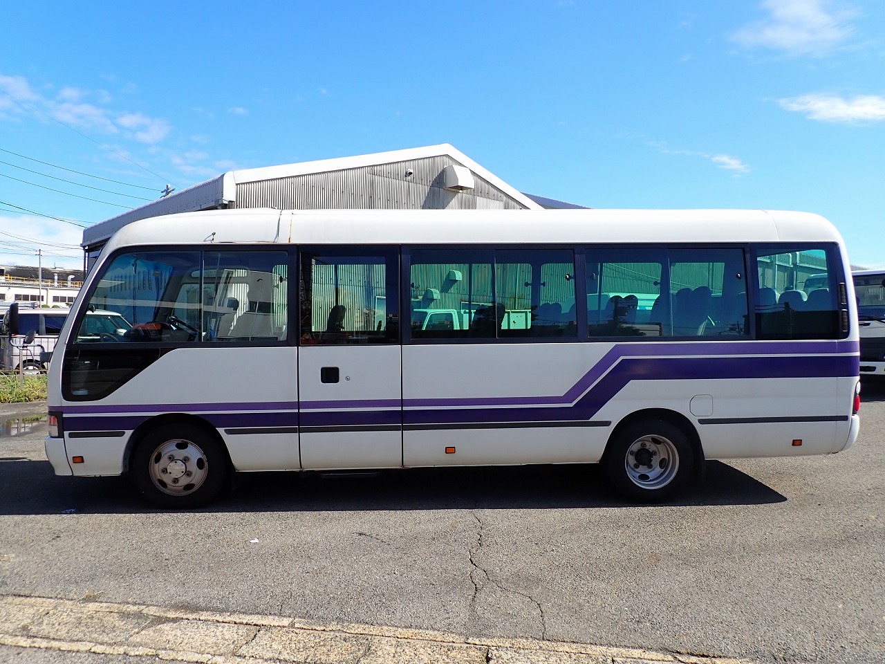 TOYOTA Coaster