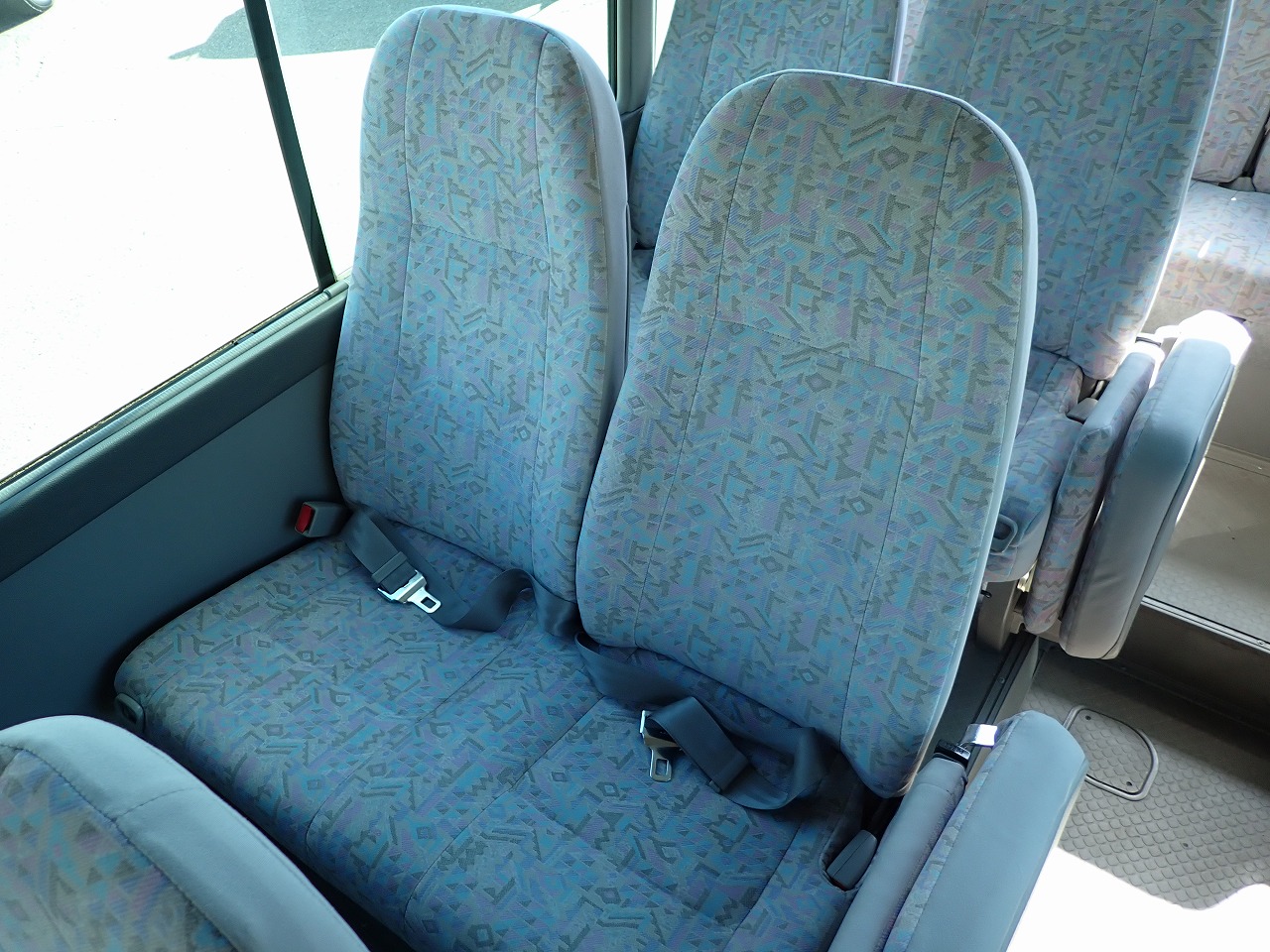 TOYOTA Coaster