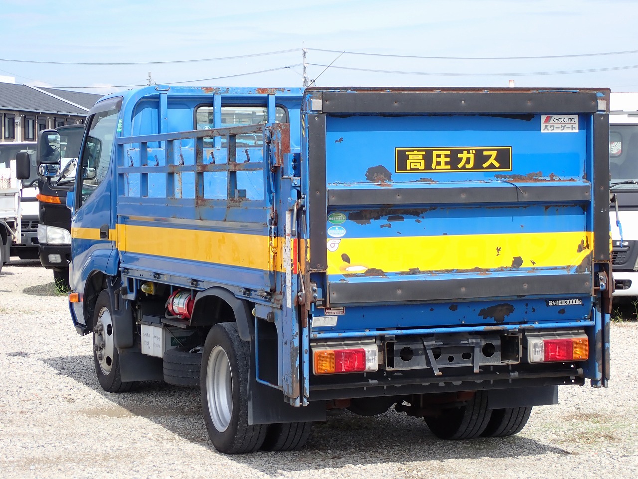 HINO Dutro