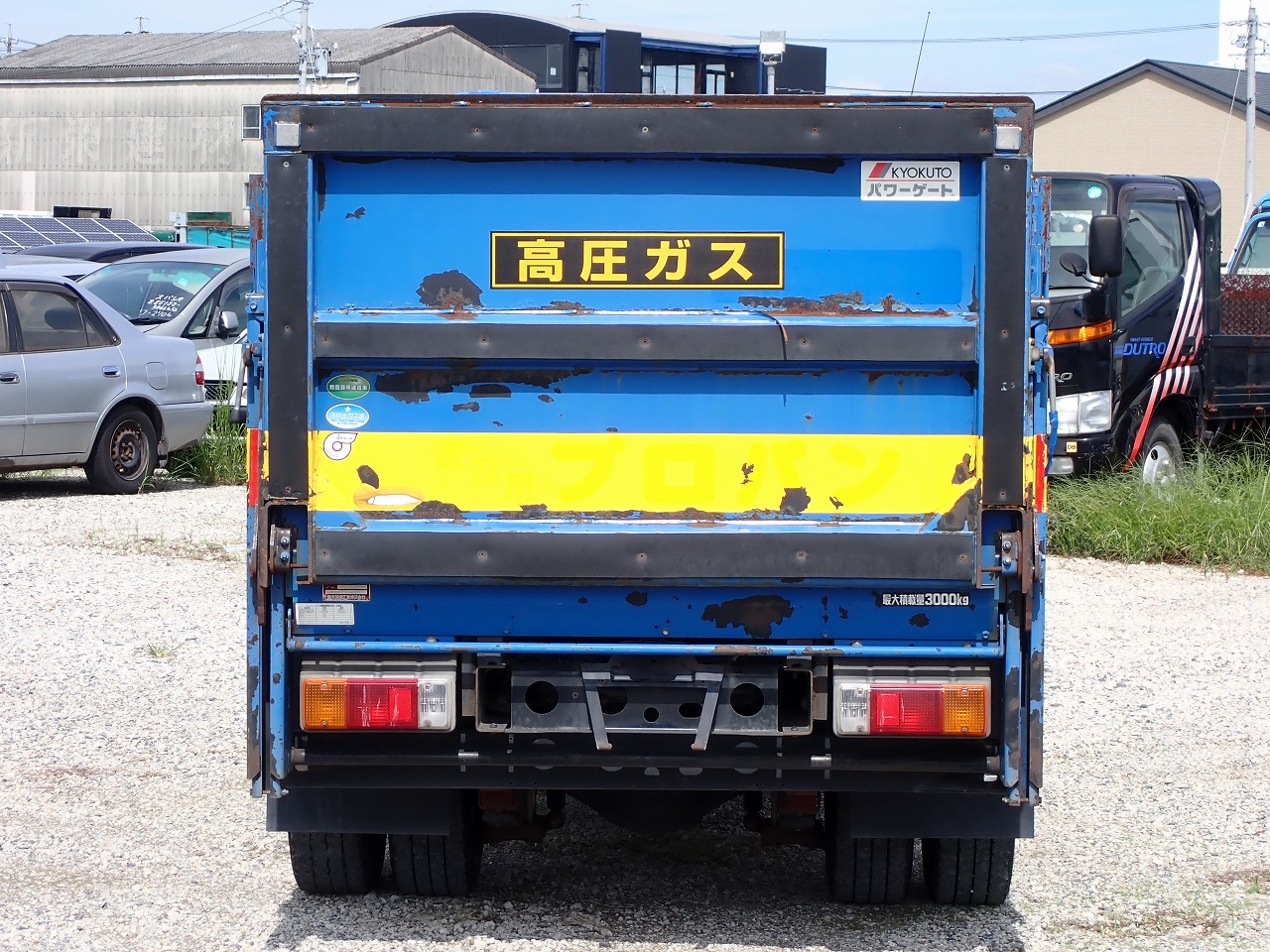HINO Dutro