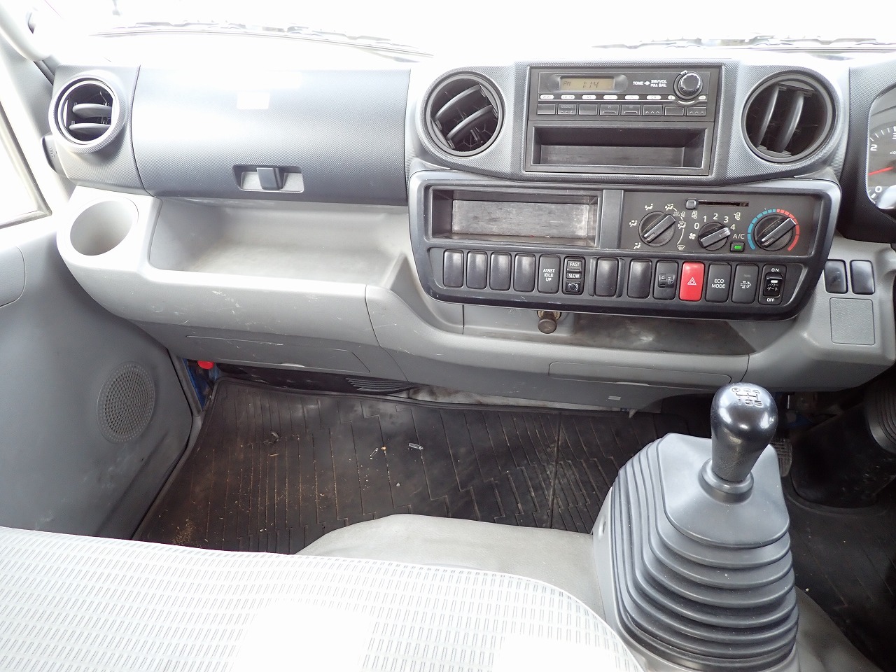 HINO Dutro