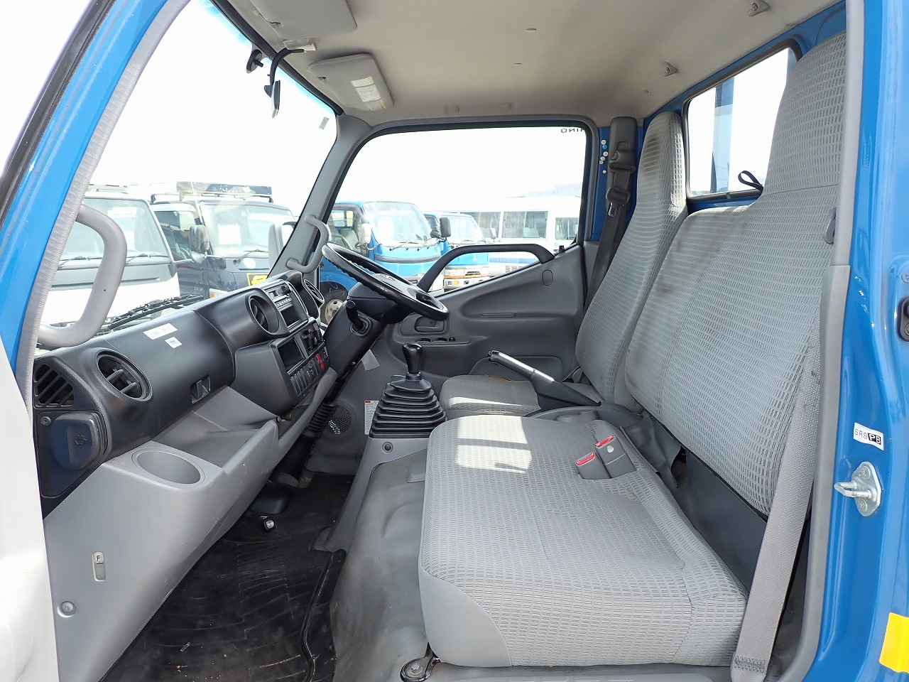 HINO Dutro