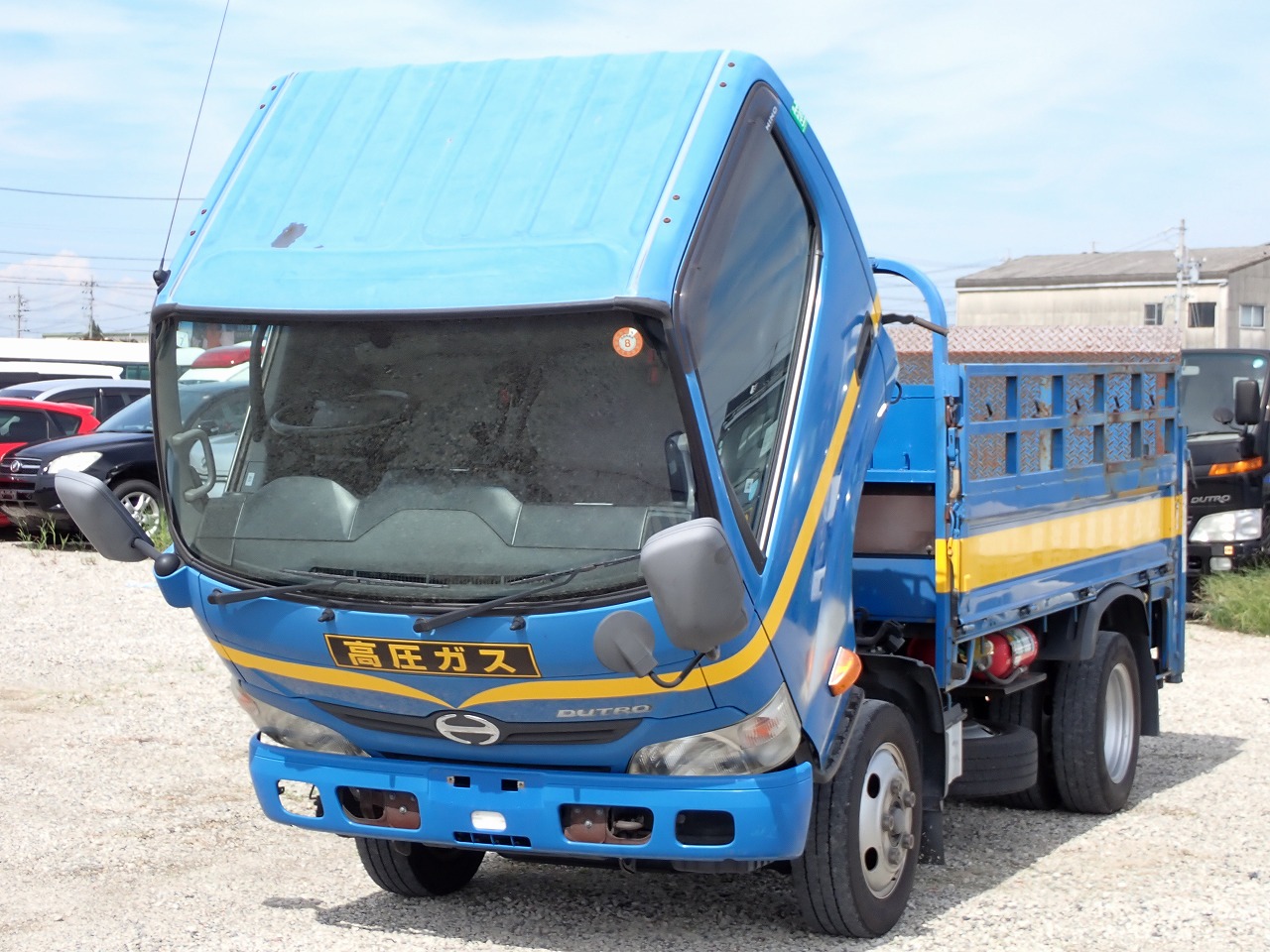 HINO Dutro