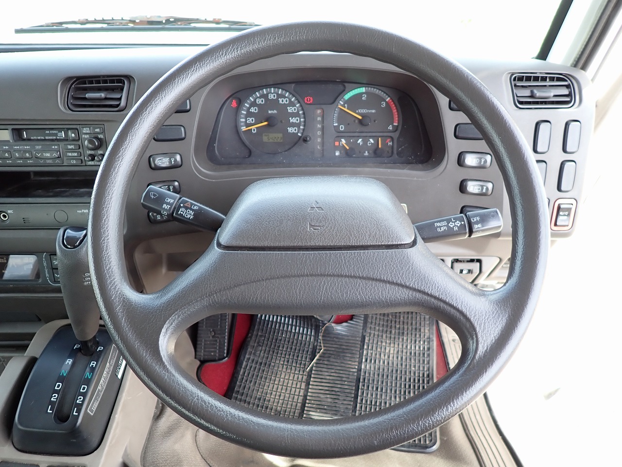 MITSUBISHI Rosa