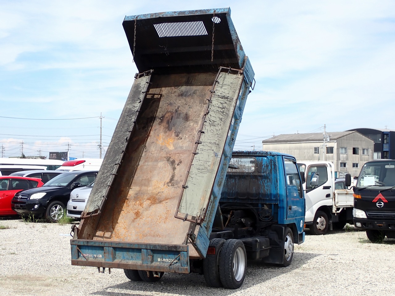 MITSUBISHI Canter