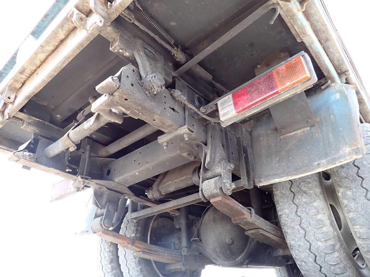 MITSUBISHI Canter