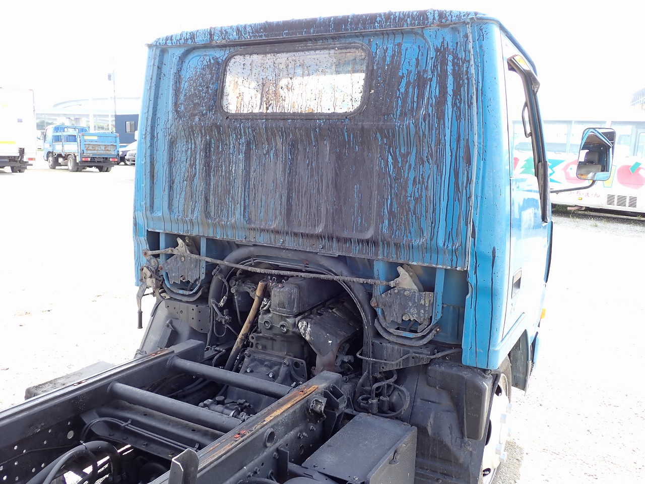 MITSUBISHI Canter
