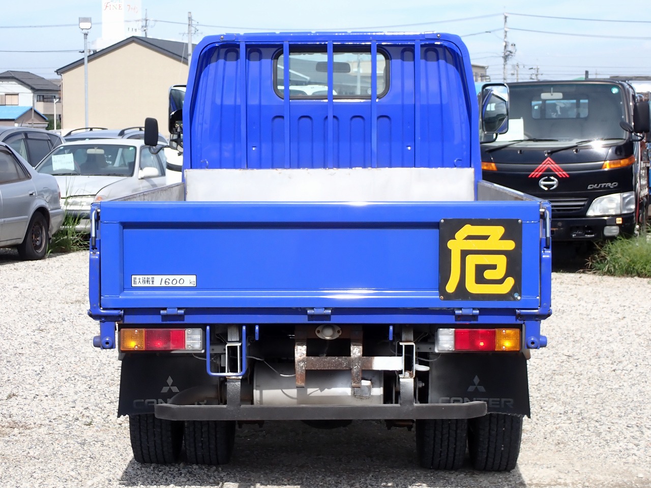 MITSUBISHI Canter