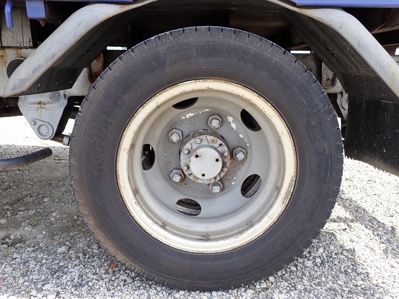 MITSUBISHI Canter