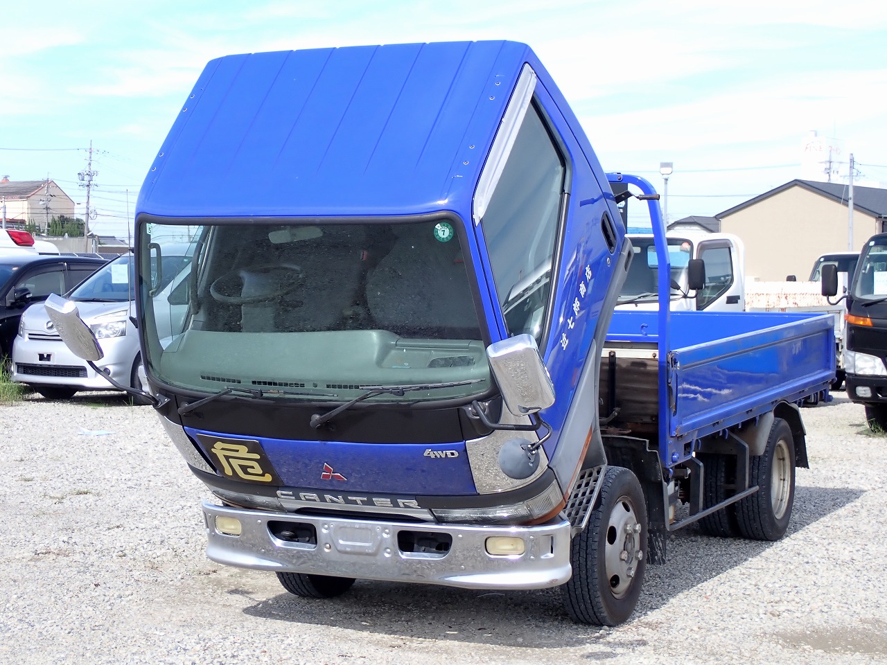 MITSUBISHI Canter