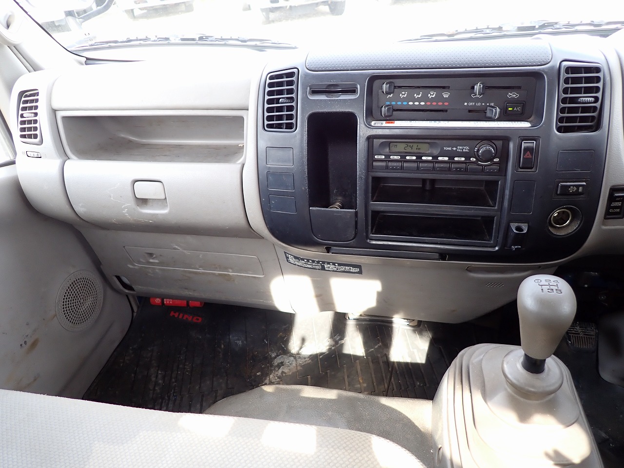HINO Dutro