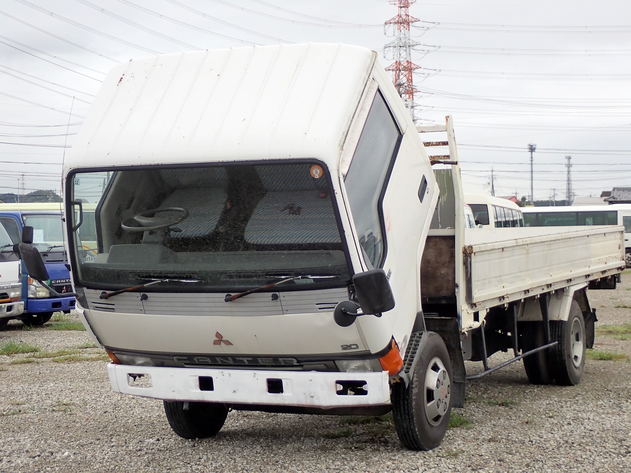 MITSUBISHI Canter