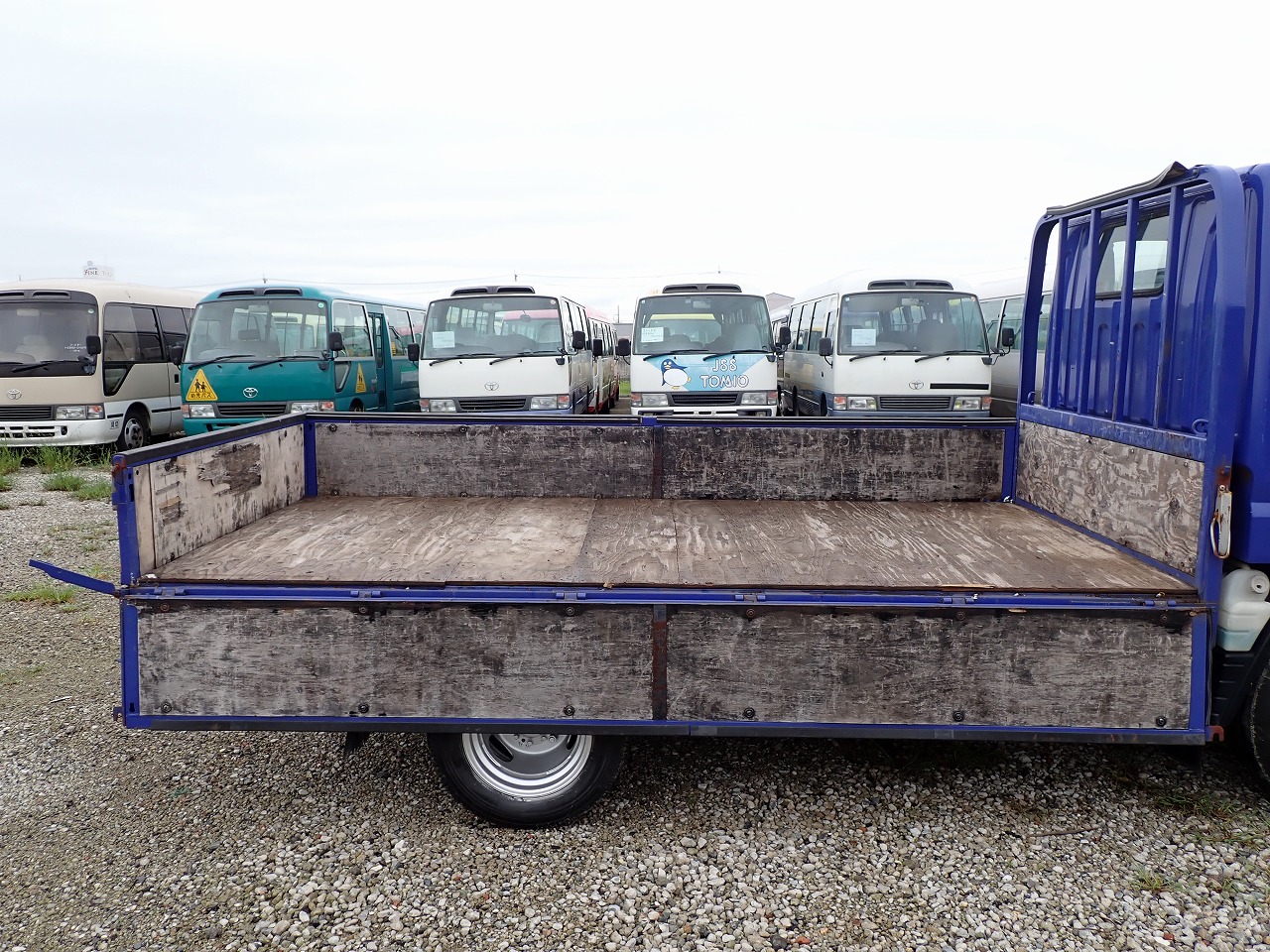 MITSUBISHI Canter
