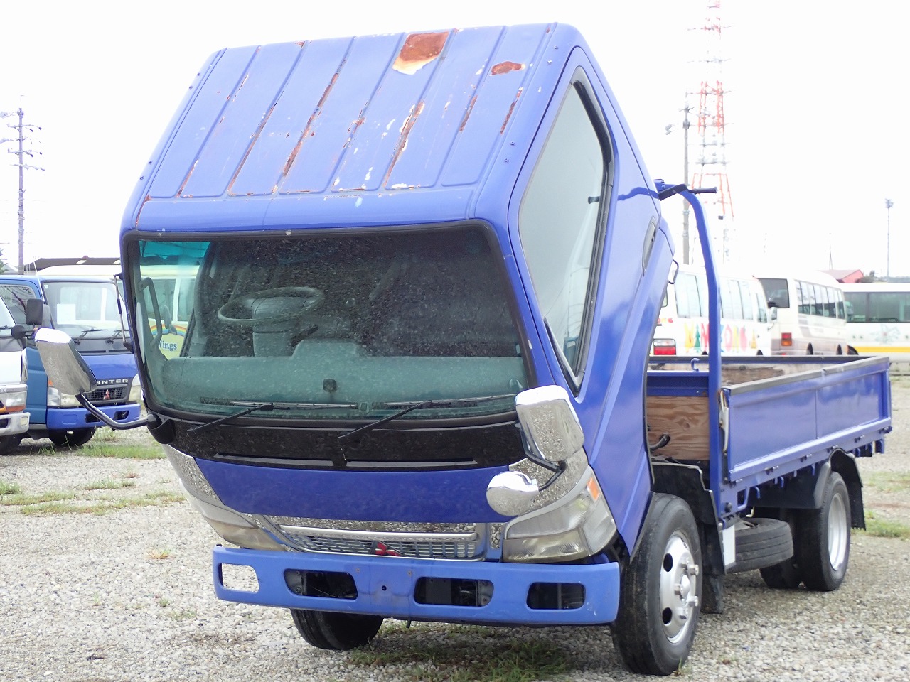 MITSUBISHI Canter