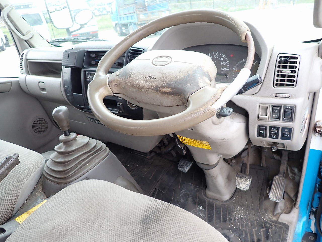 HINO Dutro